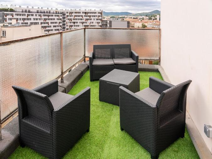 F2 Hypercentre Clermont Ferrand Apartment Bagian luar foto